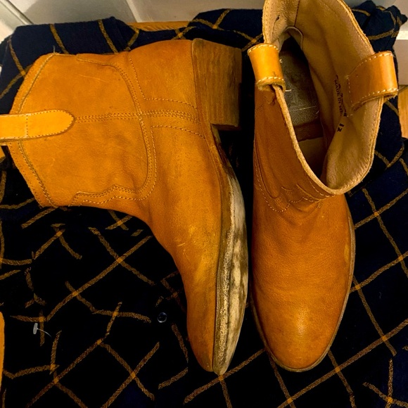 Frye Carson Short shortie boots 9 - Picture 4 of 7